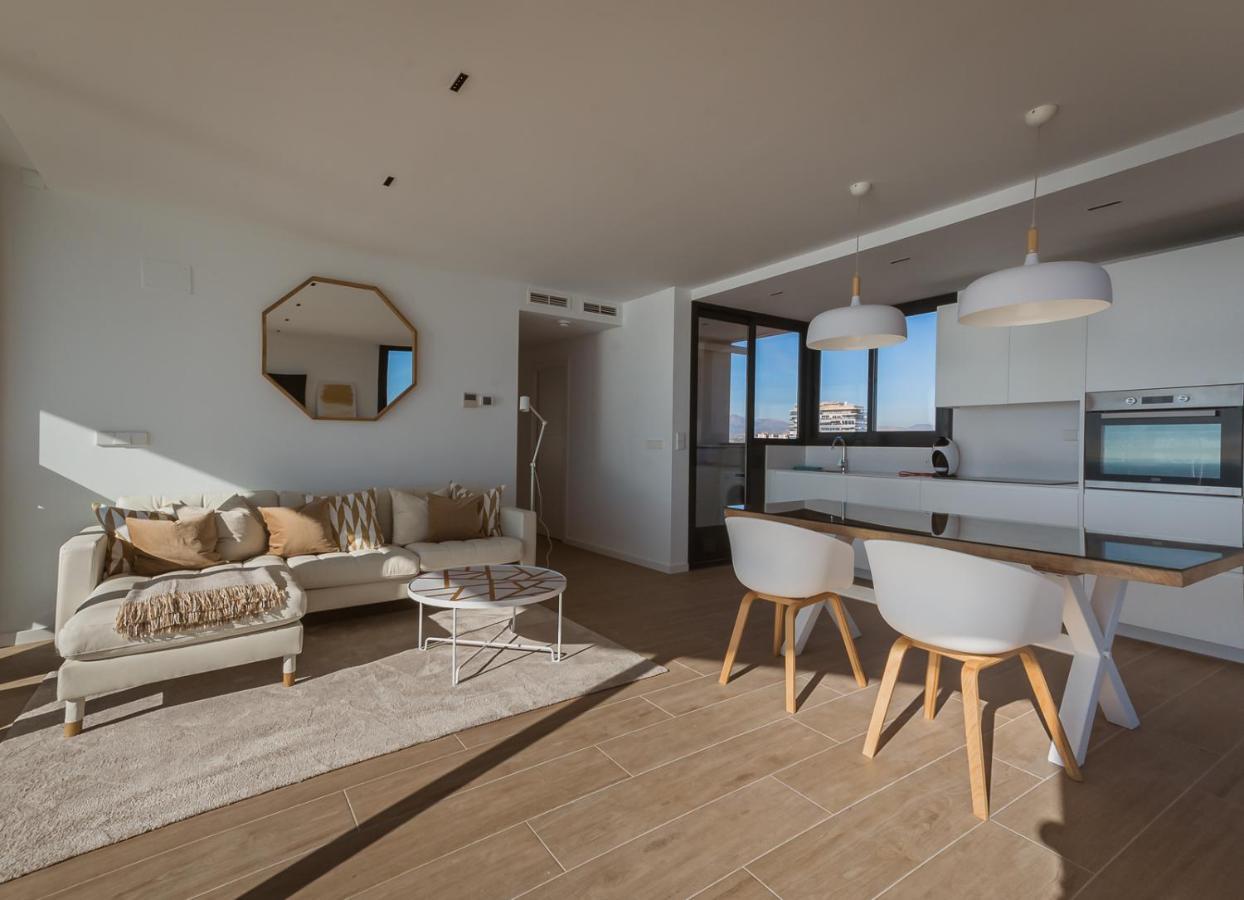 Apartament Modern Sea Front Jacuzzi Blue Sky Alicante Zewnętrze zdjęcie